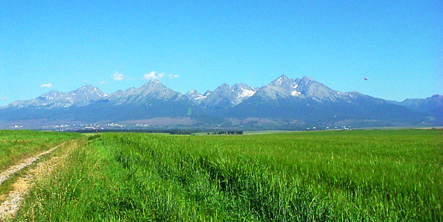 A Tátra déli oldala Poprad felől